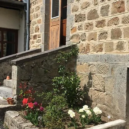 Etoile Apartment